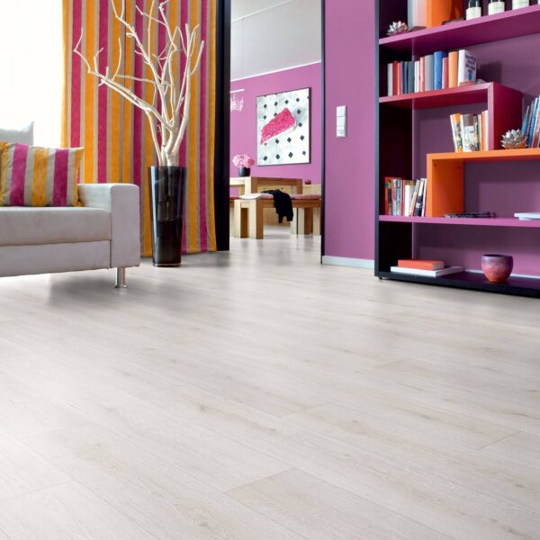 Roble Trend Blanco D-3201 8mm AC4 - Imagen 2